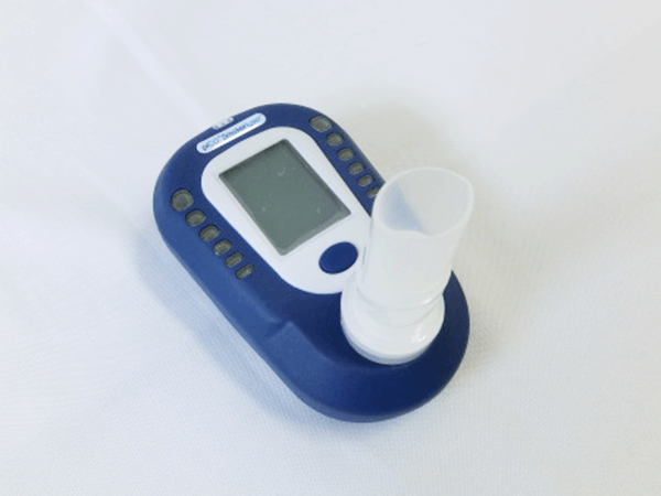 呼気一酸化炭素測定器